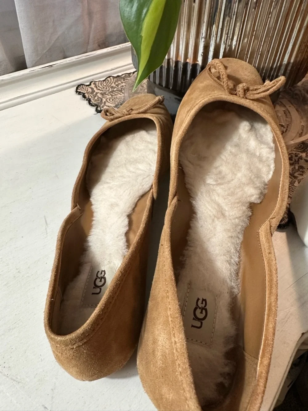 UGG Chestnut Suede Shearling Ballet Flats with Bow - Picture 2 of 11